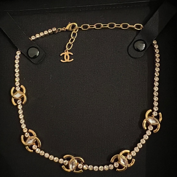 Chanel Rhinestone Choker - Picture 2 of 8